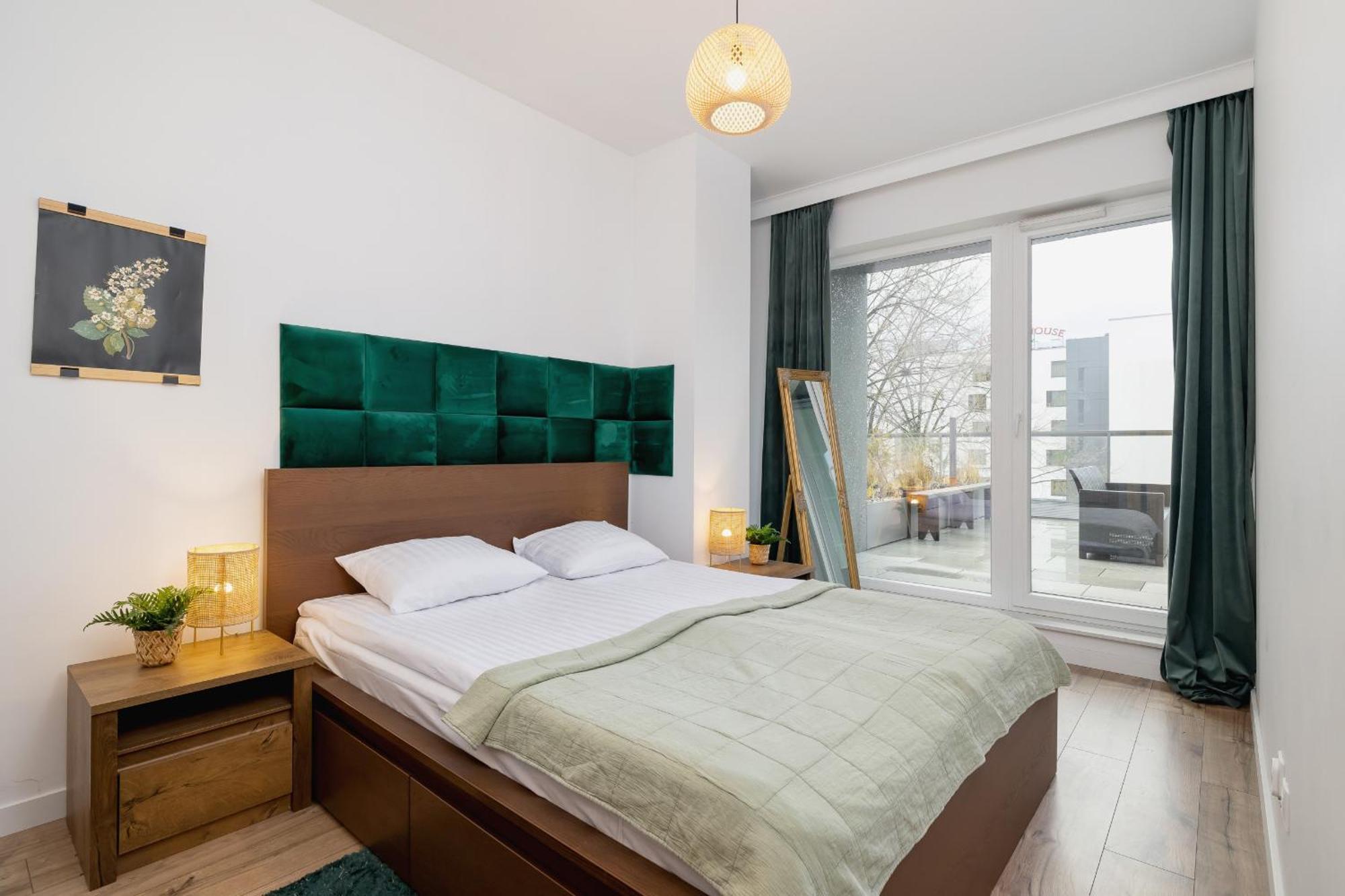 Exclusive Apartment In Katowice With Balcony, Parking, Gym And Sauna By Noclegi Renters Extérieur photo